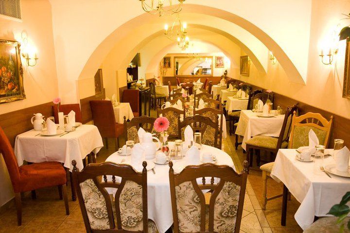 Hotel Donatello Praha Bagian luar foto